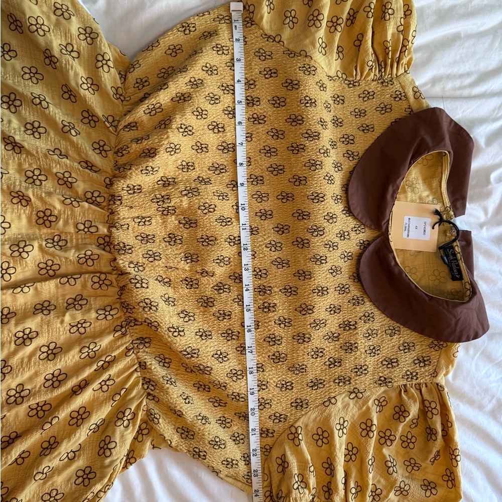 Yellow Floral Asymmetrical Dress with Peter Pan Collar - honey/bumble bee vibes - Picture 4 of 8